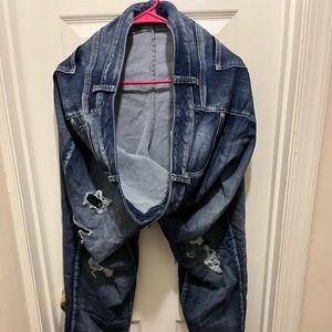 22 short Maurices jeggings with “cut outs” (there is fabric behind the cut out)